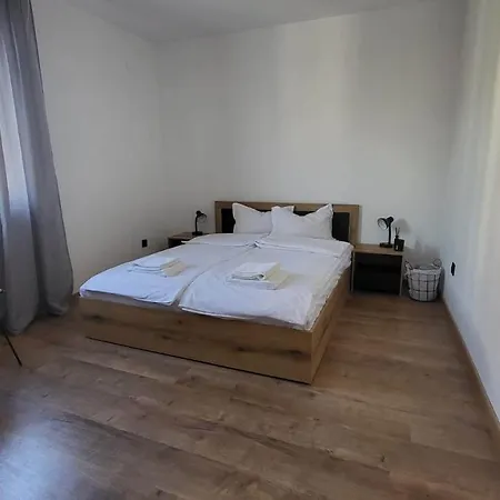 Q аpartment Apartment