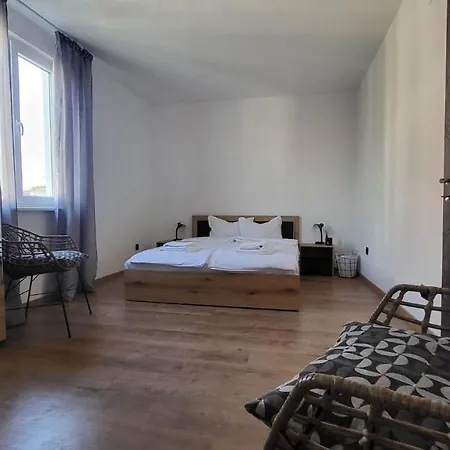 Q аpartment Apartment