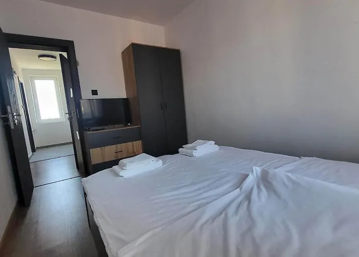 Q аpartment Апартамент Царево