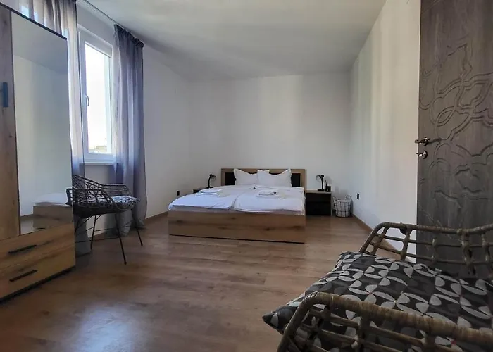 Q аpartment Апартамент