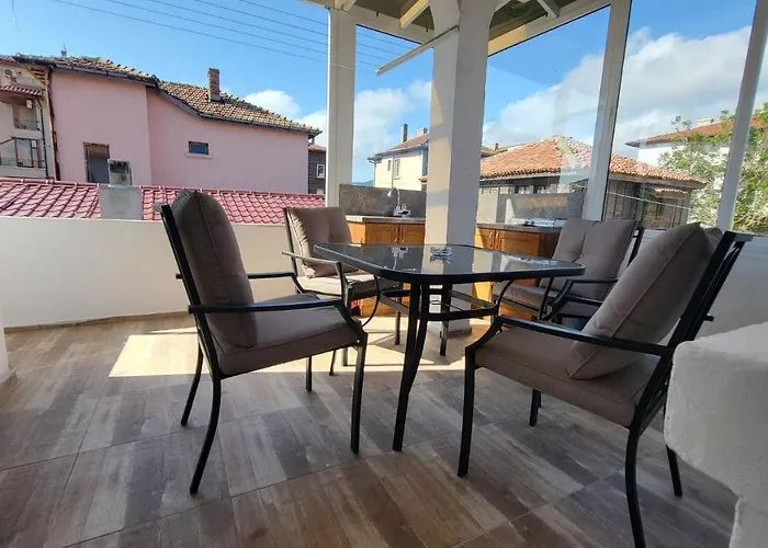 Q аpartment * 茨雷沃